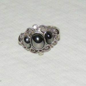 Vintage AVON Ring Sz 7.5 Black Stones Silver-Tone
